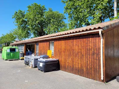 Plateforme d'apports de déchets verts Manas