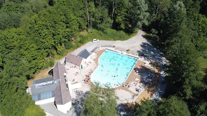 Piscine à Le Nouvion en Thierache