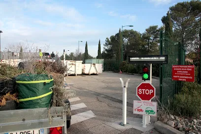 Mini-déchèterie Venasque